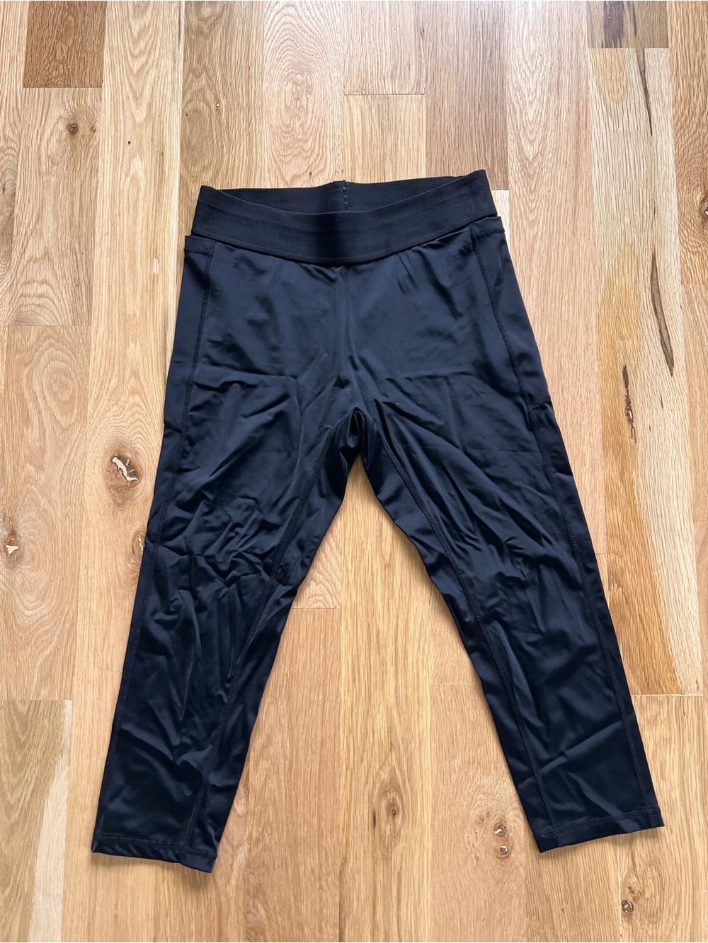 Senita Athletics Elite High Waisted Capris Leggings - Size Large